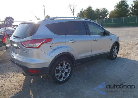 2014 Ford Escape Titanium z USA, uszkodzony, nr VIN 1FMCU0JXXEUC19573